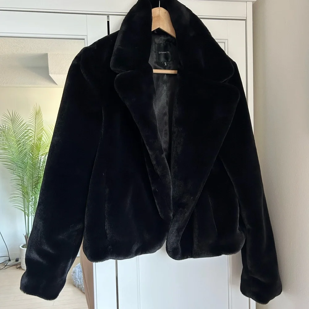 Dynamite Black Faux-Fur Jacket - Picture 1 of 3